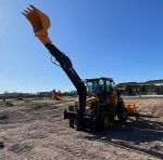 RETROEXCAVADORA 4.800Kg Modelo INT-CM 480 PRO CLACK 75HP - Imagen 7